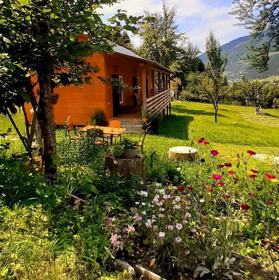Cottage Shgedi ميستيا المظهر الخارجي الصورة