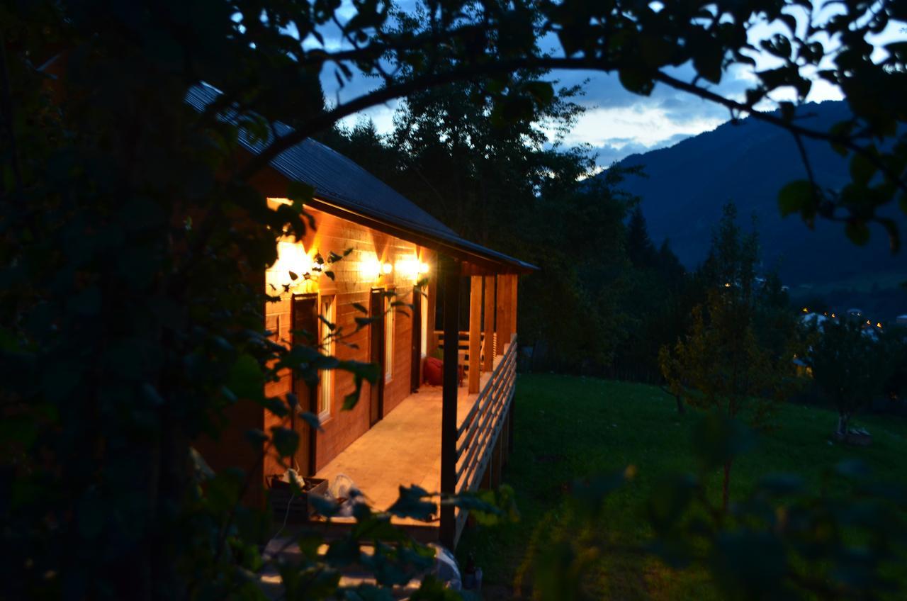 Cottage Shgedi ميستيا المظهر الخارجي الصورة