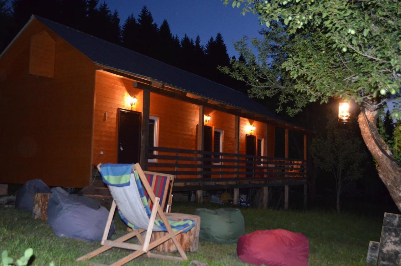 Cottage Shgedi ميستيا المظهر الخارجي الصورة